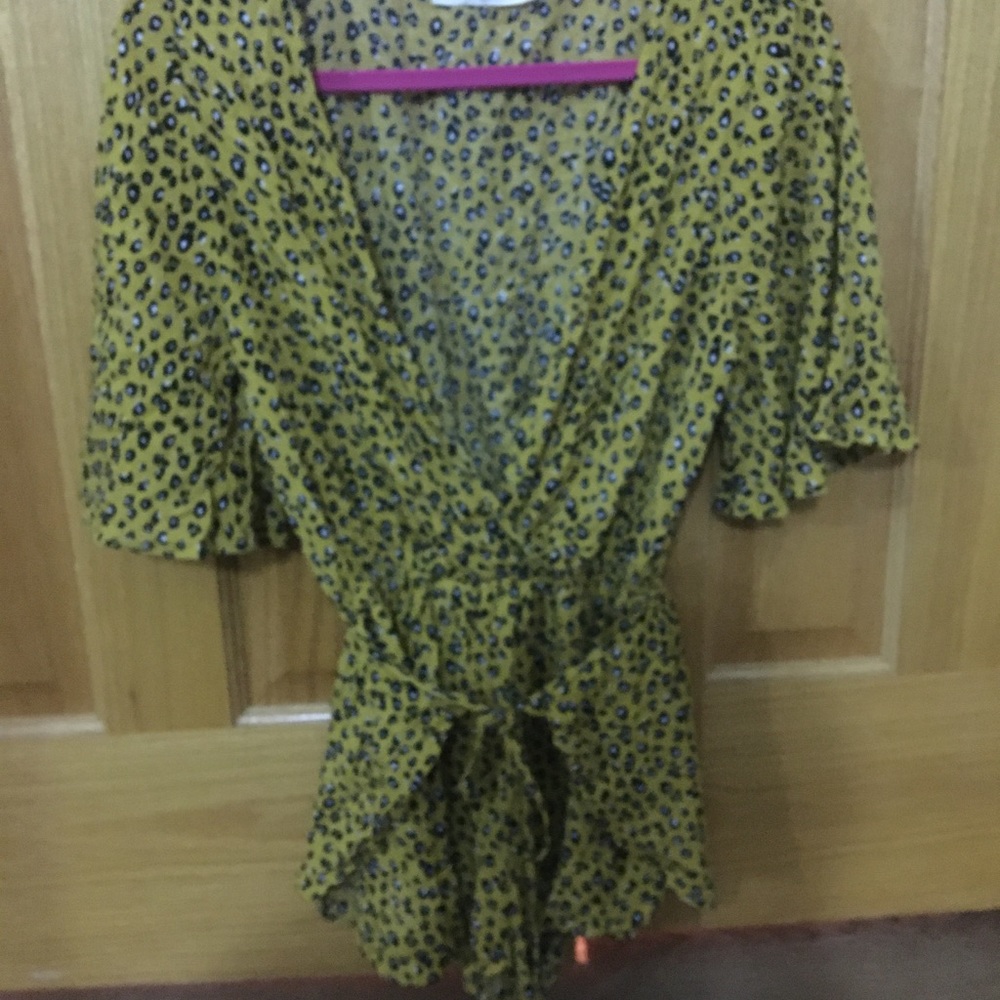 Shein leopard romper - Picture 4 of 5